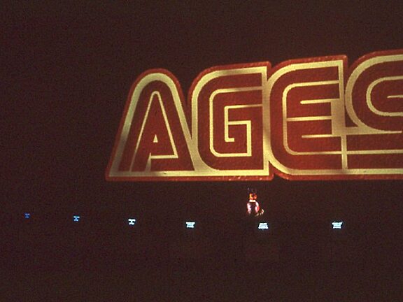 V Topia, Clive Gillman