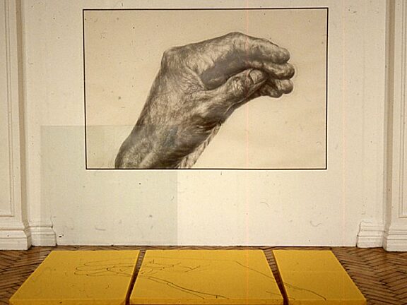 Lesley Sanderson, These Colours Run exhibition