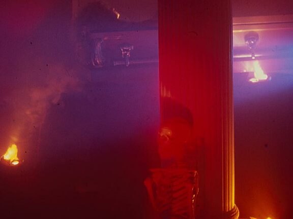 Liverpool Biennial International 2002, Olaf Breuning