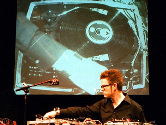 Janek Schaefer performance