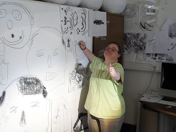 Raspberry: Blue Room collaborate with Tanya Raabe-Webber