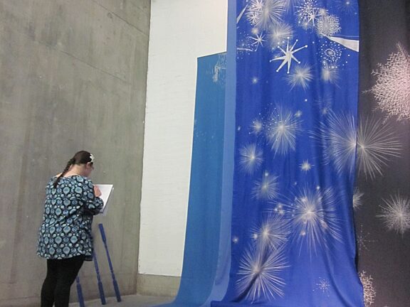 The Day of the Dead of Night: Blue Room explore 3am