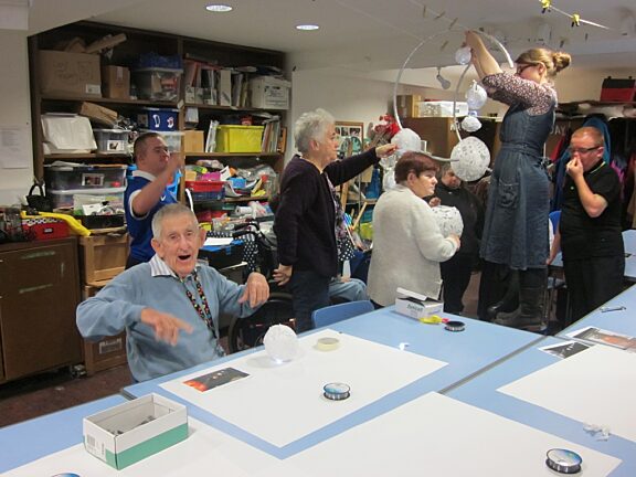 The Day of the Dead of Night: Blue Room explore 3AM