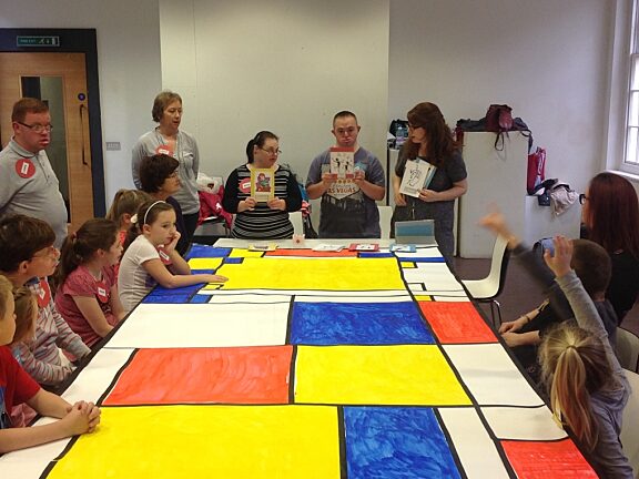 Blue Room and Out of the Blue explore Mondrian