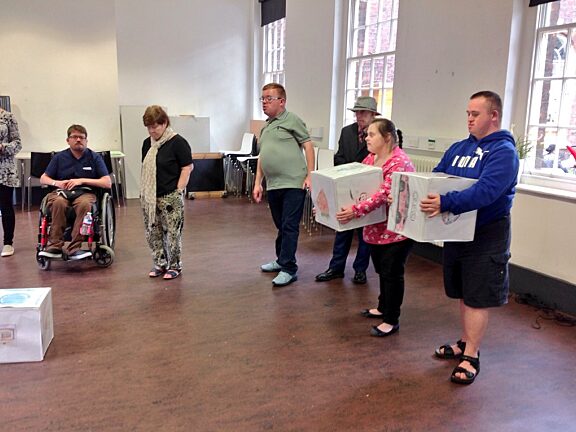 Blue Room explore Double Act