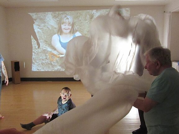 Expanding the Picture, Blue Room dance