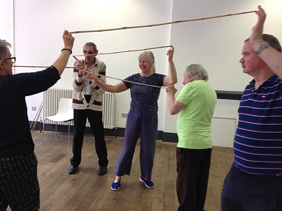 Blue Room explore Siobhan Davies Dance New Work: material / rearranged / to / be
