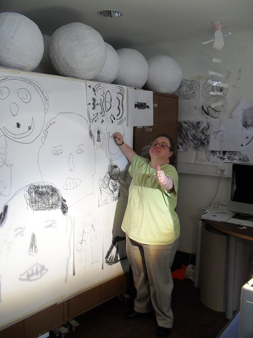 Raspberry: Blue Room collaborate with Tanya Raabe-Webber