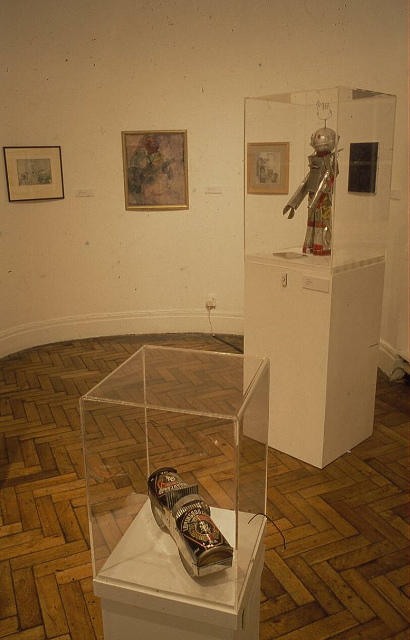 Glitter exhibition