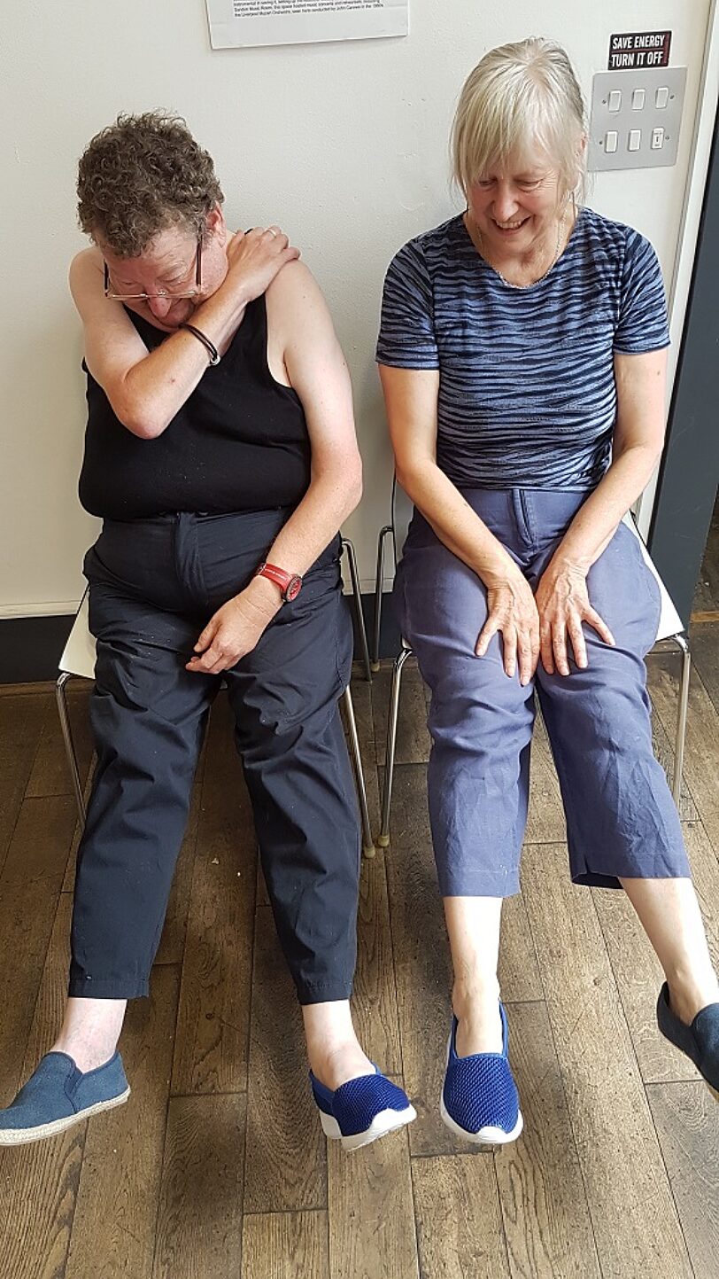 Blue Room explore Siobhan Davies Dance New Work: material / rearranged / to / be