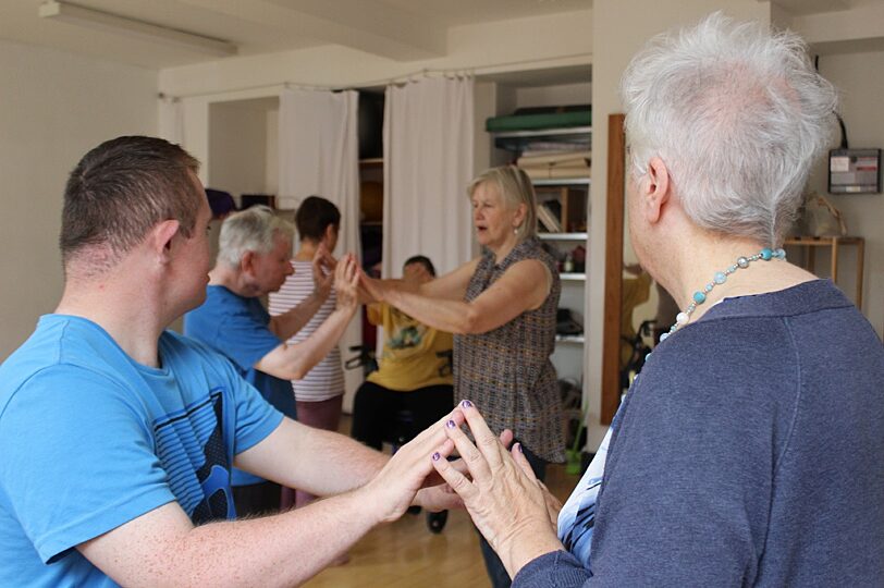 Expanding the Picture, Blue Room dance